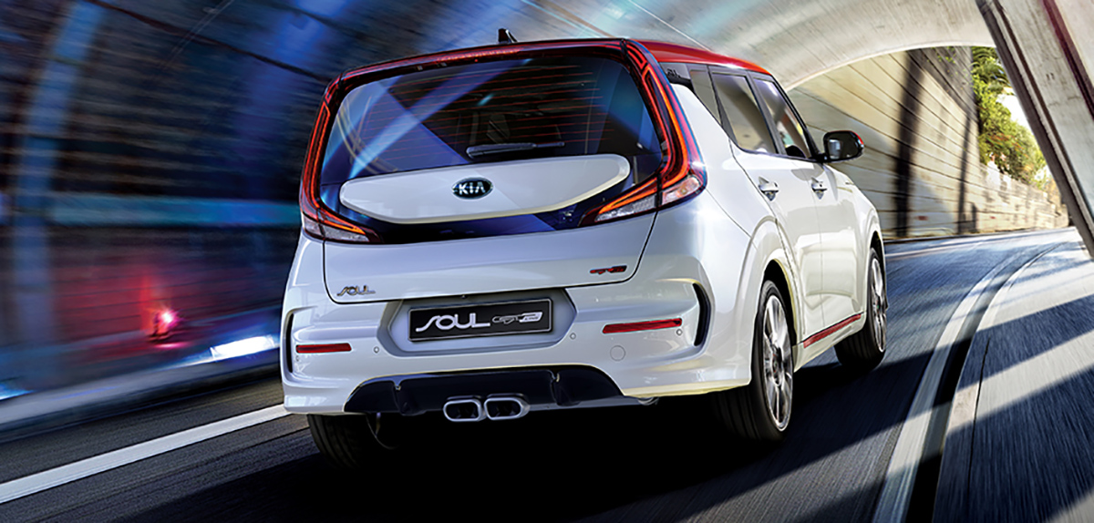 /img/cars/1637051832-exterior_kia_Soul_9.jpg